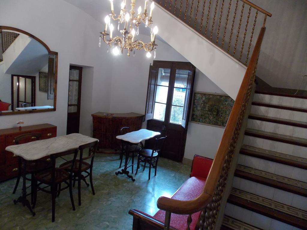 Sant Llorenc Savall Hostal Cal Pla מראה חיצוני תמונה