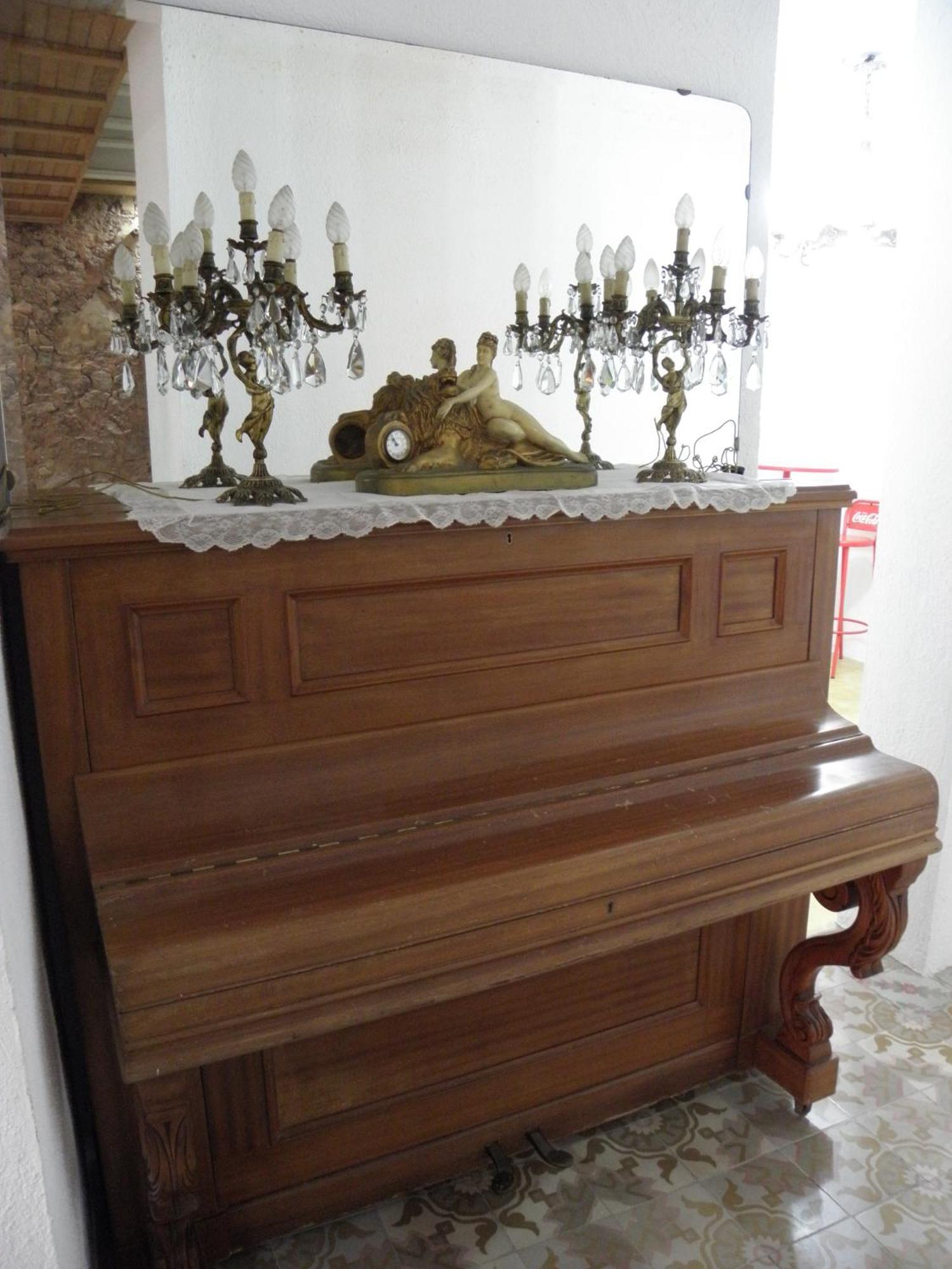 Sant Llorenc Savall Hostal Cal Pla מראה חיצוני תמונה